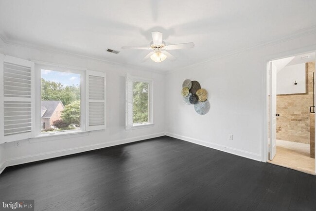 Building Photo - 1256 New Bedford Ln