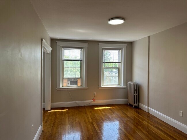Building Photo - 1 Craigie St