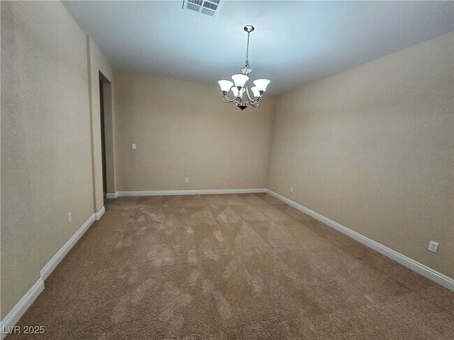Building Photo - 892 White Sparrow St