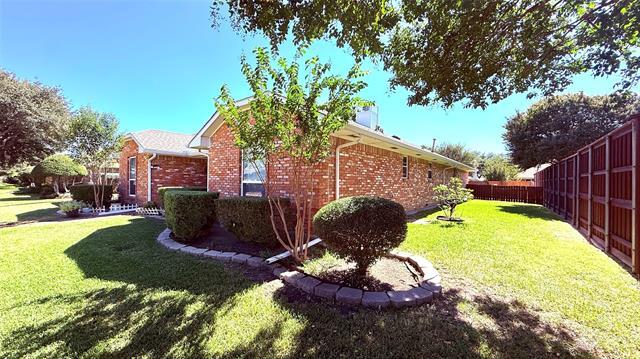 Building Photo - 4020 Mcclary Dr