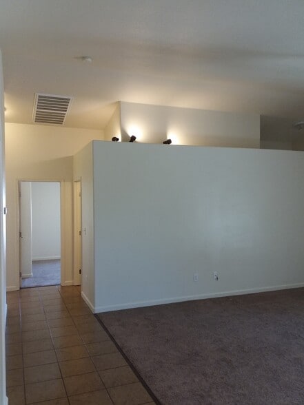 Building Photo - 2214 Sacred Mountain Ct