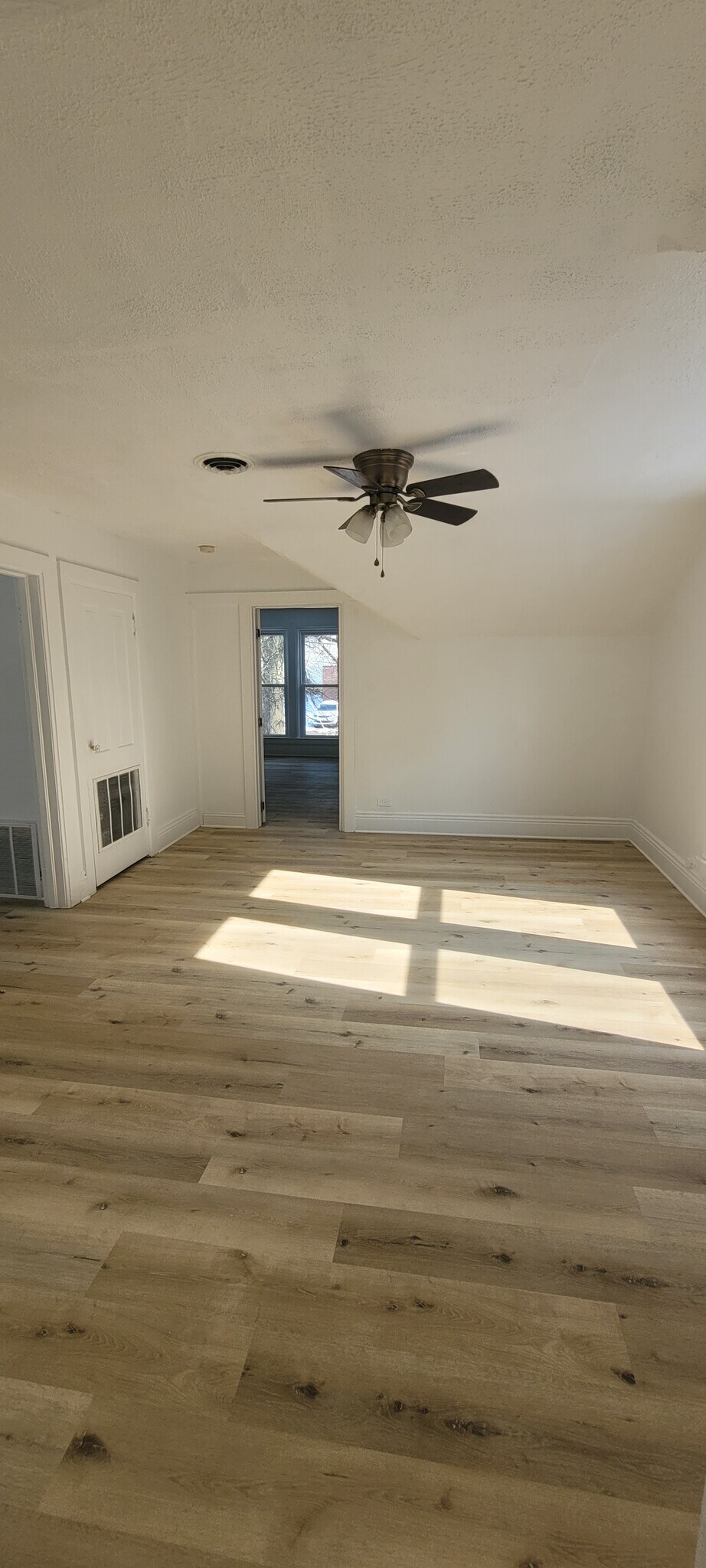 Living Room - 2226 Myrtle St