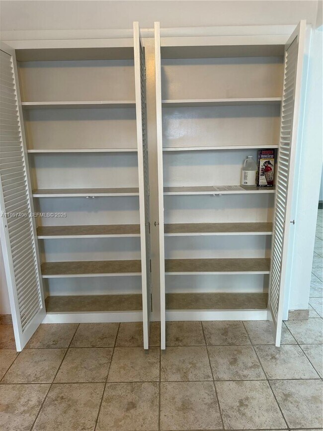 Building Photo - 3790 Polk St