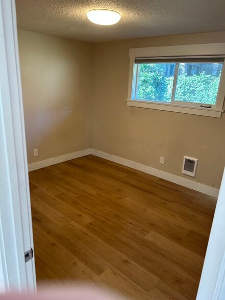 Building Photo - 5631 186th Pl SW