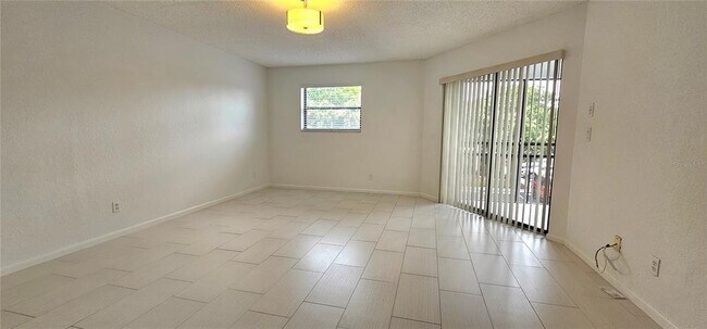 Building Photo - 484 Santa Cruz Pl NE