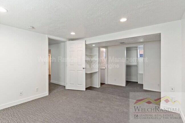Building Photo - 5195 S 300 W