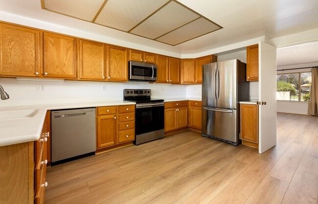 Building Photo - Beautiful 2/2 Condo in Hidden Valley!