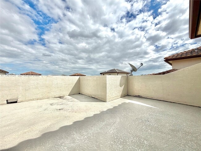 Building Photo - 4861 NW 83rd Path