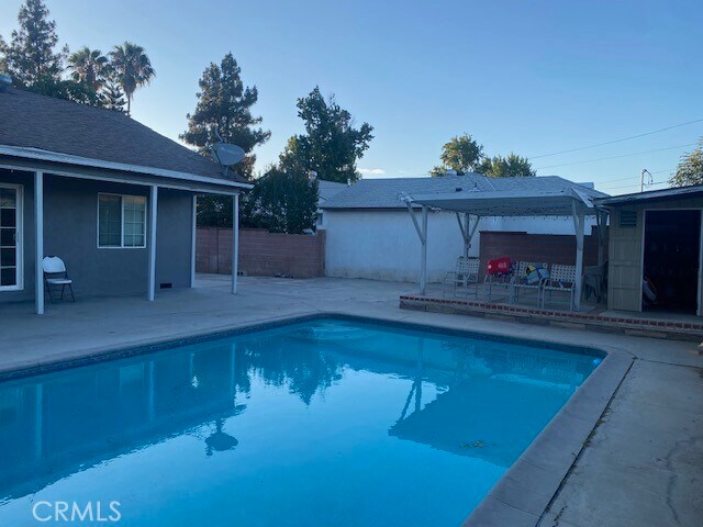 Building Photo - 10406 Orion Ave