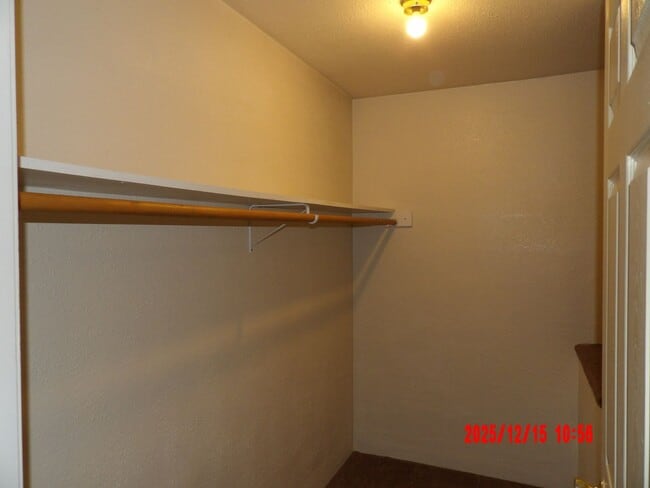 Building Photo - 3 Bedroom Duplex