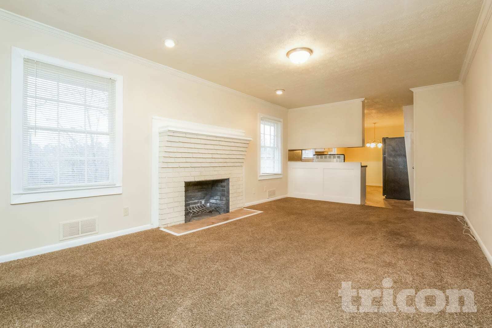 Building Photo - 3842 Wesley Dr