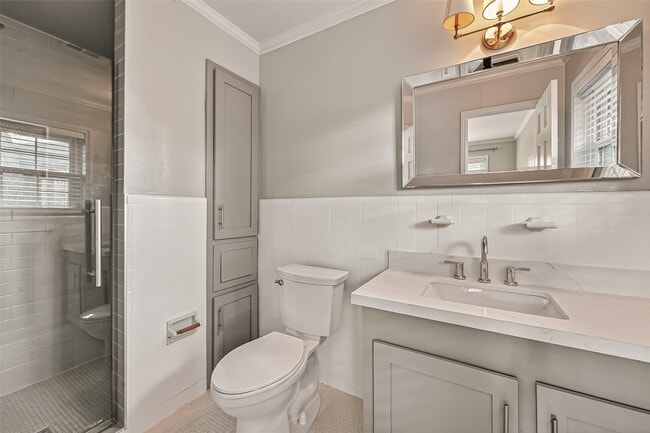 Building Photo - 5215 Stillbrooke Dr