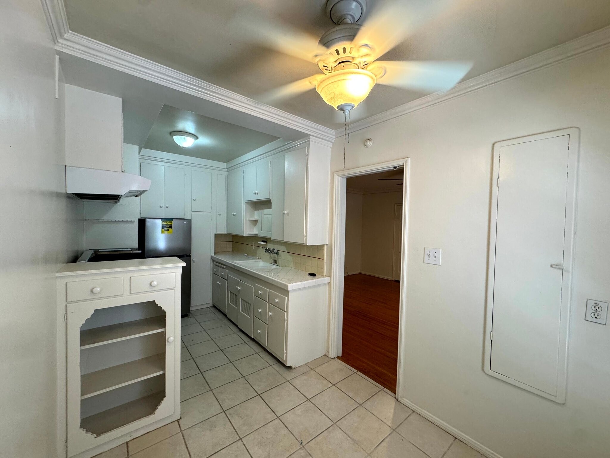 Building Photo - 1271 N Crescent Heights Blvd