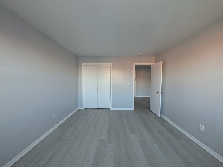 Building Photo - 194 Washington St