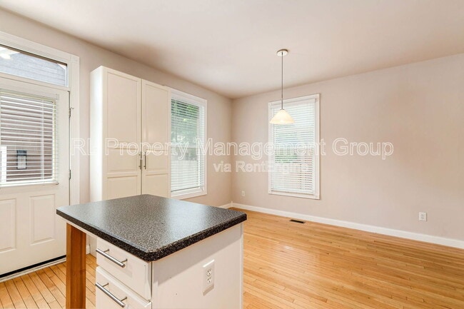 Building Photo - 51 E Prescott St