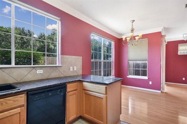 Building Photo - 8518 Cahill Dr