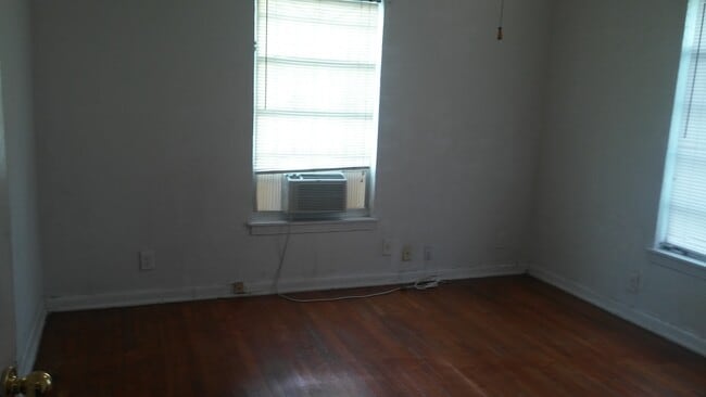 Building Photo - 1241 Lee Hall