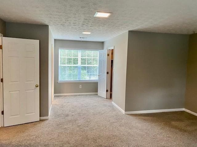 Building Photo - 2121 Heritage Trace Dr