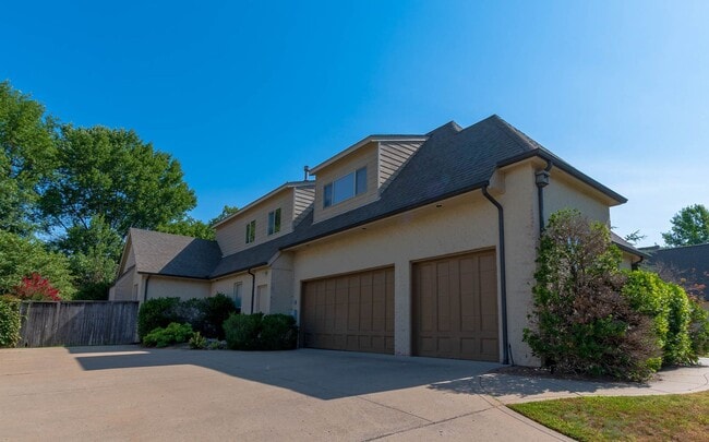 Building Photo - Rare lease opportunity in the exclusive ga...