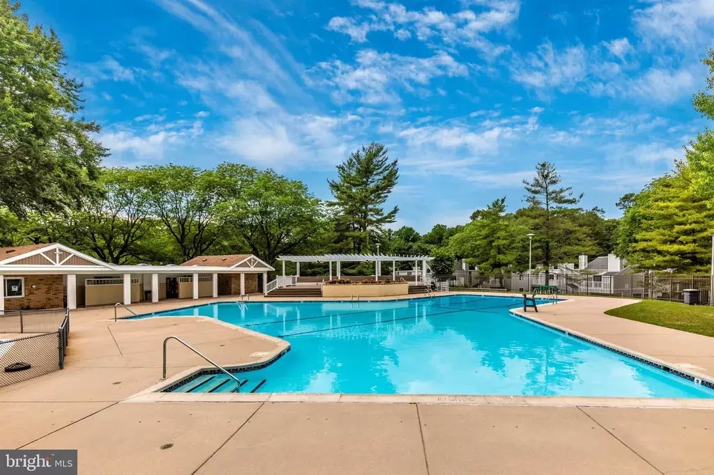 Building Photo - 1600 Hagys Ford Rd N