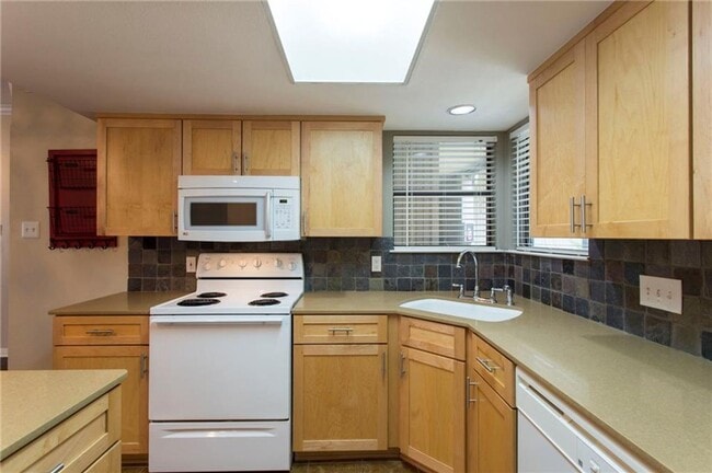 Building Photo - Norwalk Square Condominiums