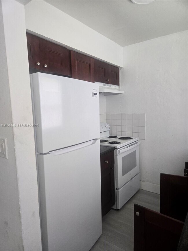 Building Photo - 4090 NW 31st Terrace