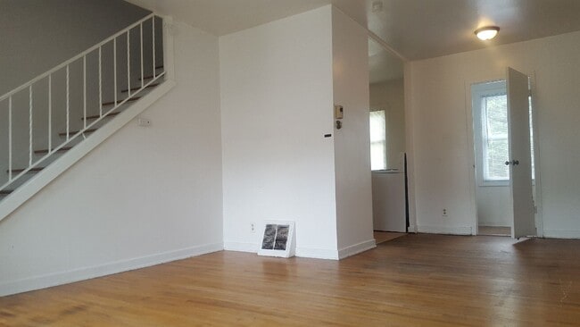 Building Photo - 1227 W Mullan Ave