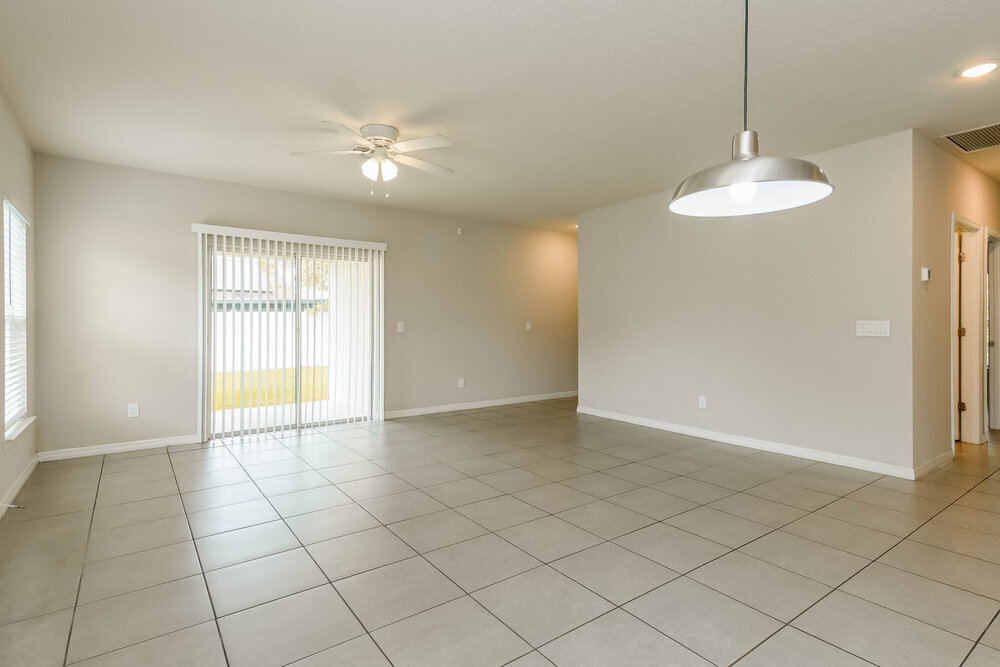 Building Photo - 670 Basingstoke Ct