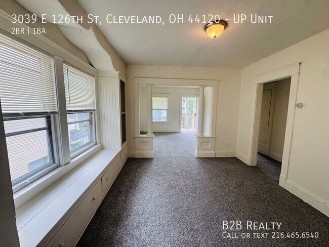 Building Photo - 3039 E 126th St