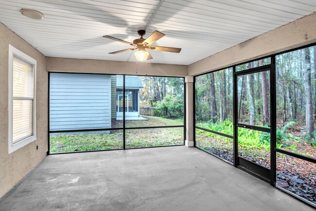 Building Photo - 3 bedroom 2 bathroom home in Fleming Island
