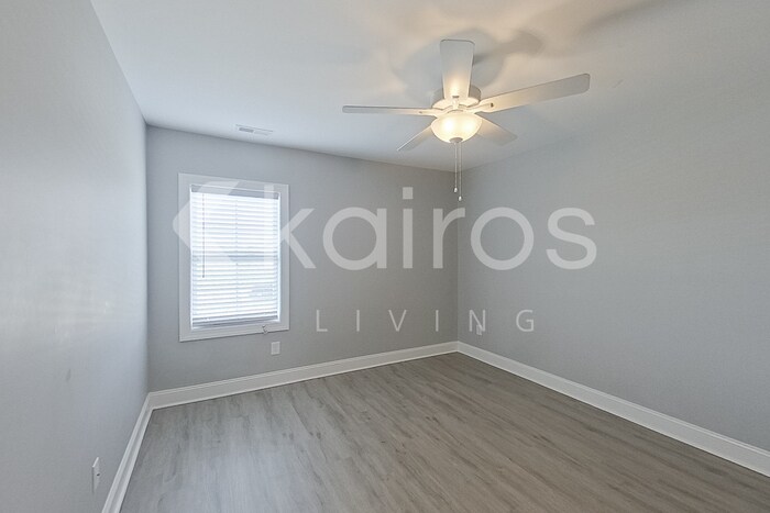 Building Photo - 3708 Oak Leaf Wy