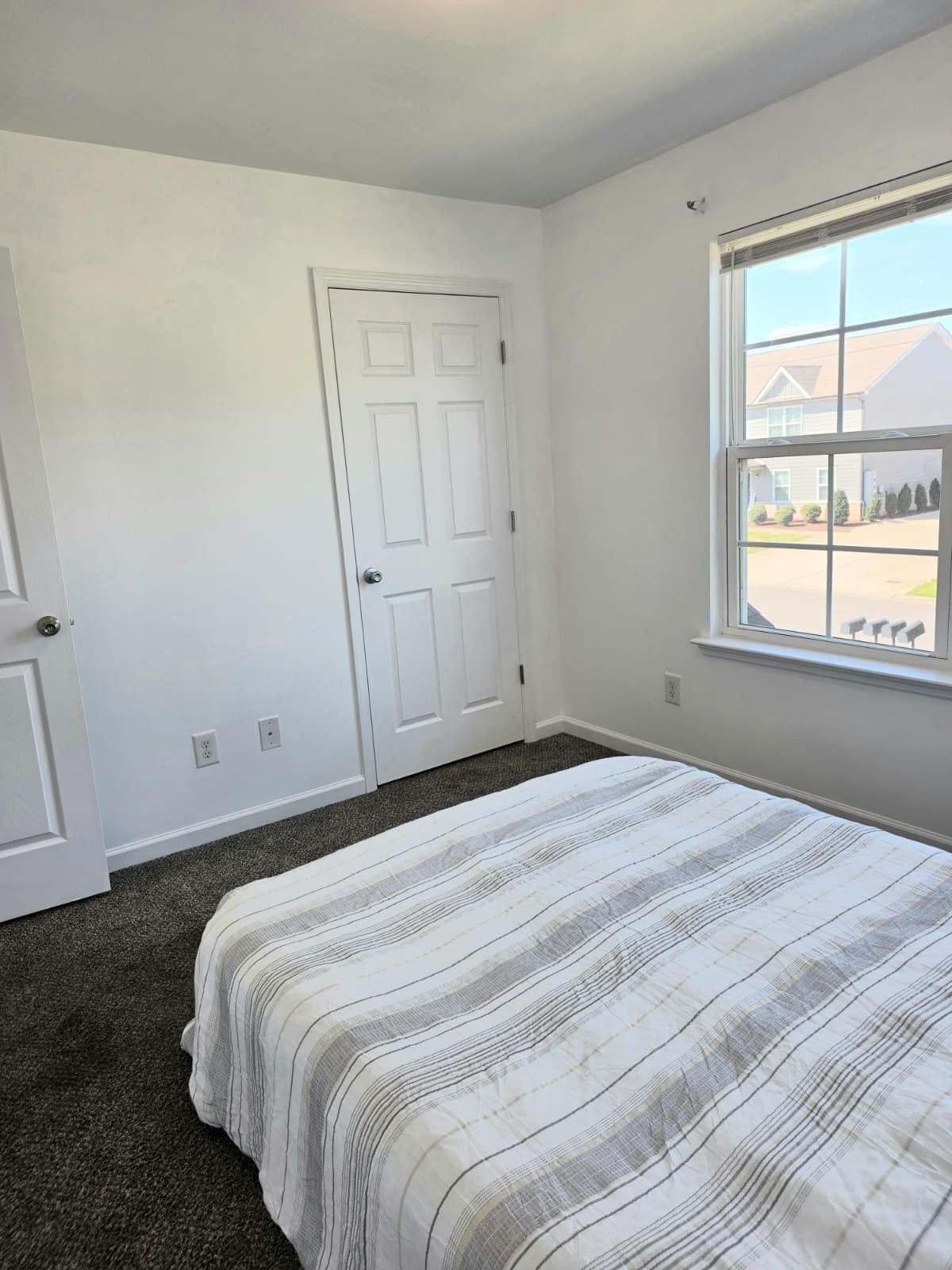 Building Photo - 1262 Macedonia Dr