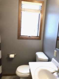 Building Photo - 414 Nicollet Ave