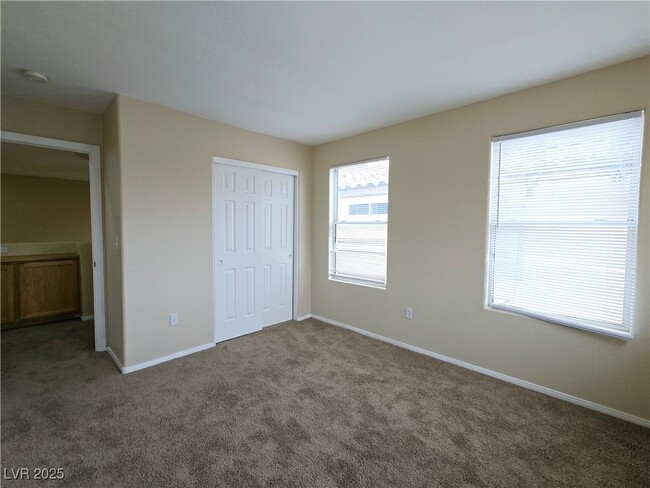 Building Photo - 9540 Birch Basin Ct