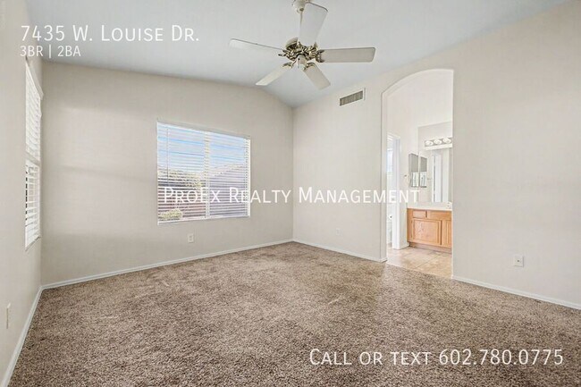 Building Photo - 7435 W Louise Dr