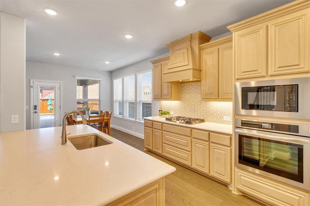 Building Photo - 1008 Moss Grv Trl