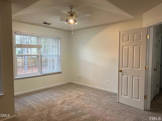 Building Photo - 109 Cranwell Ct