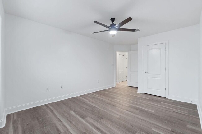 Building Photo - 245 Mattie M Kelly Blvd