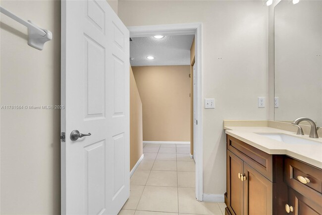 Building Photo - 9840 NW 19th Pl