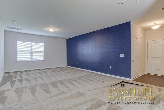 Building Photo - 2123 Water Marsh Trl