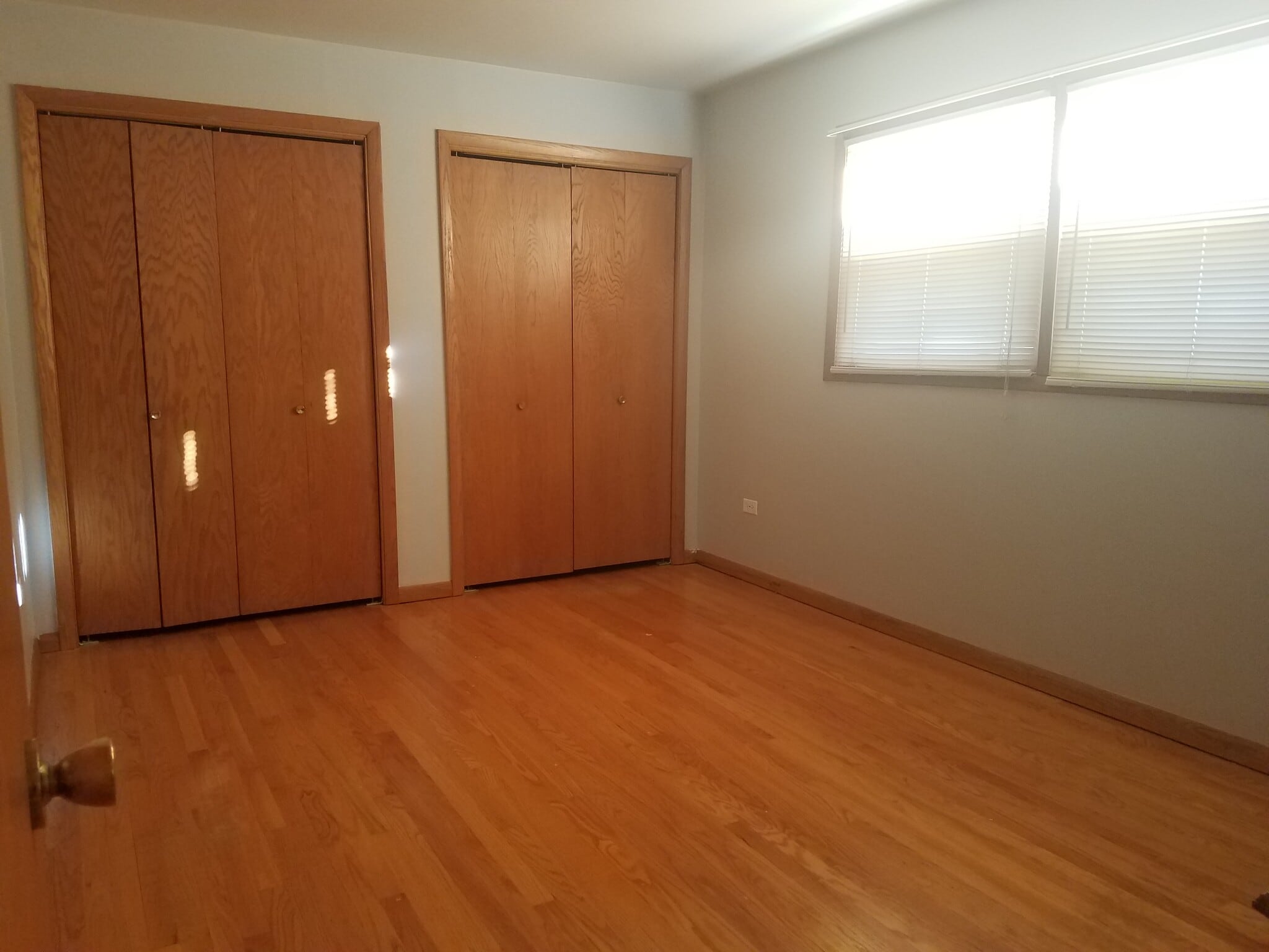 Building Photo - 6042 S Kolmar Ave