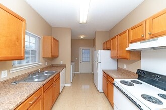 Building Photo - Lakeview Subdivision