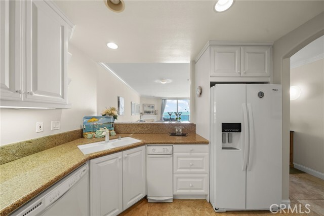 Building Photo - 1500 E Ocean Blvd