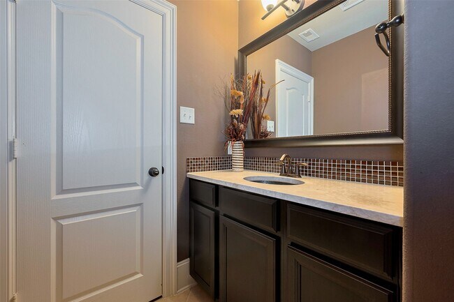 Building Photo - 27414 Wooded Canyon Dr