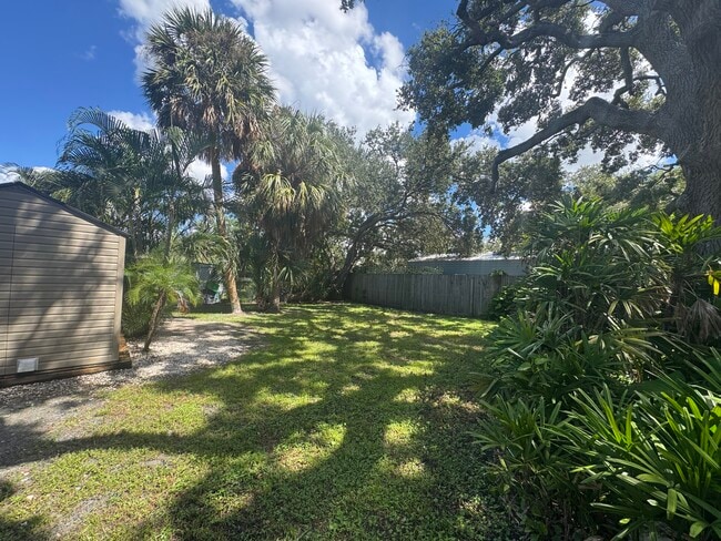 Building Photo - 6704 S Faul St