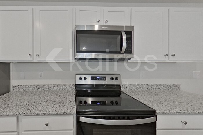 Building Photo - 310 Ironwood Ct