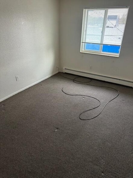 Building Photo - 4430 Holland St