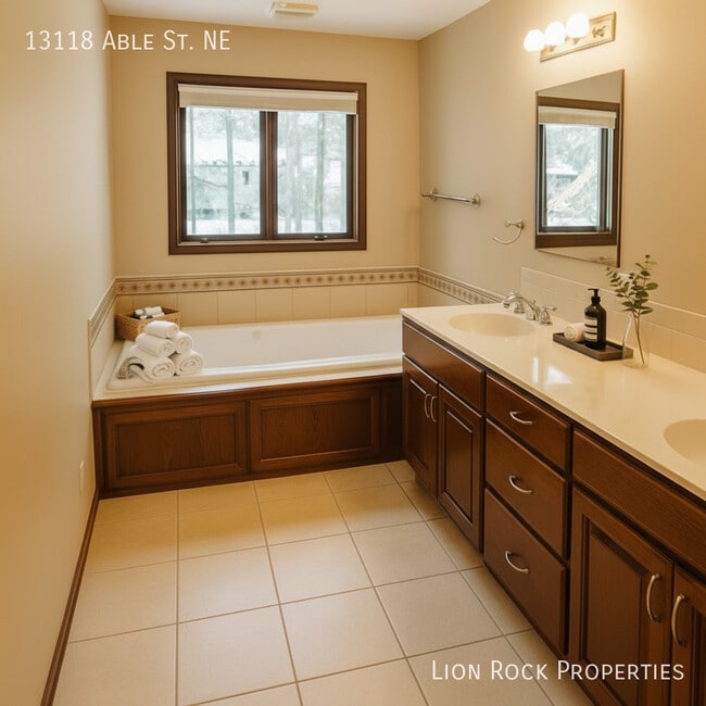 Building Photo - 13118 Able St NE