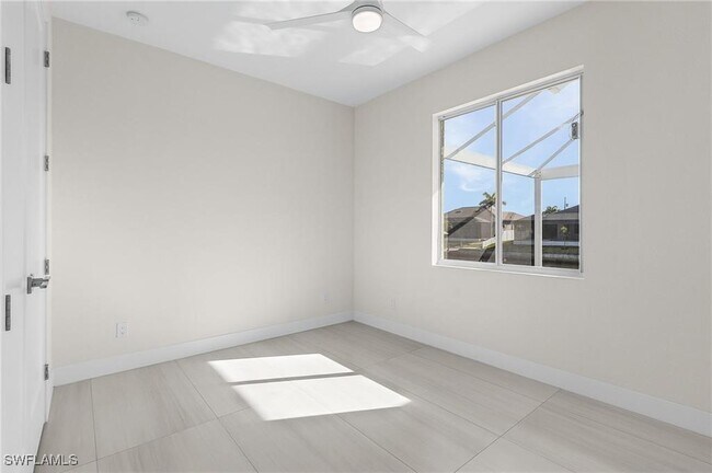 Building Photo - 1235 NW 36th Pl