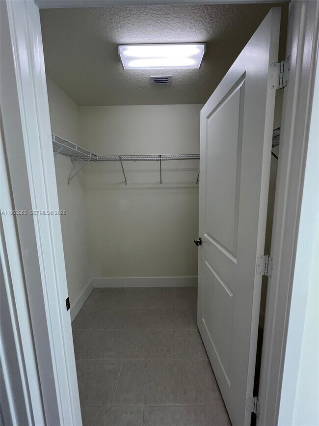 Building Photo - 8167 NW 41st St